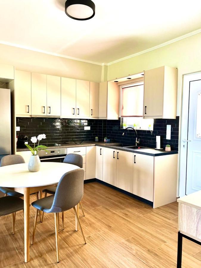 Cosy Apartment With Great Views Лонга Экстерьер фото