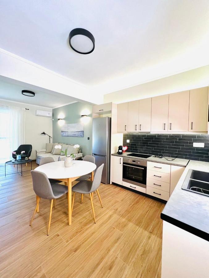 Cosy Apartment With Great Views Лонга Экстерьер фото