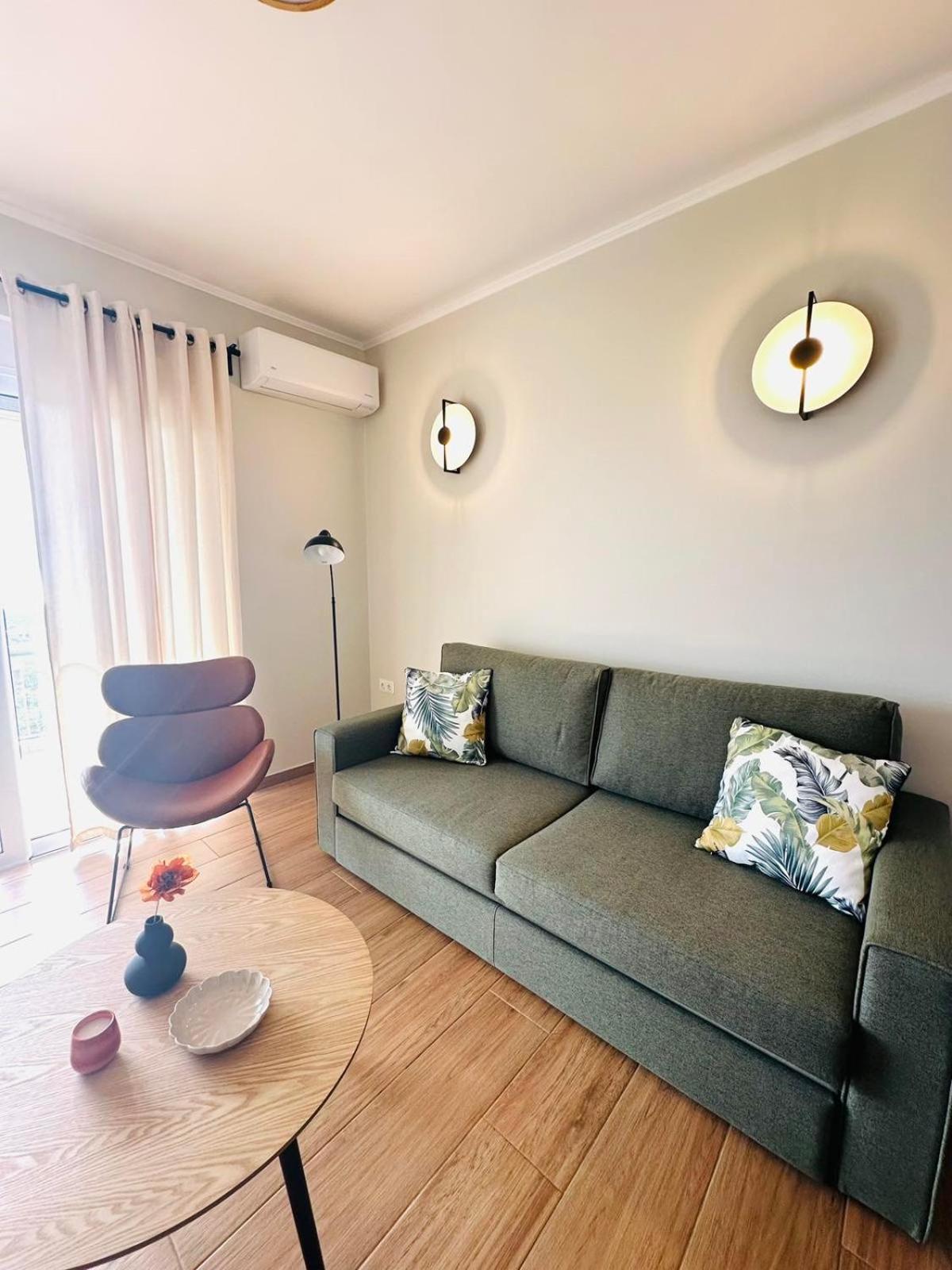 Cosy Apartment With Great Views Лонга Экстерьер фото