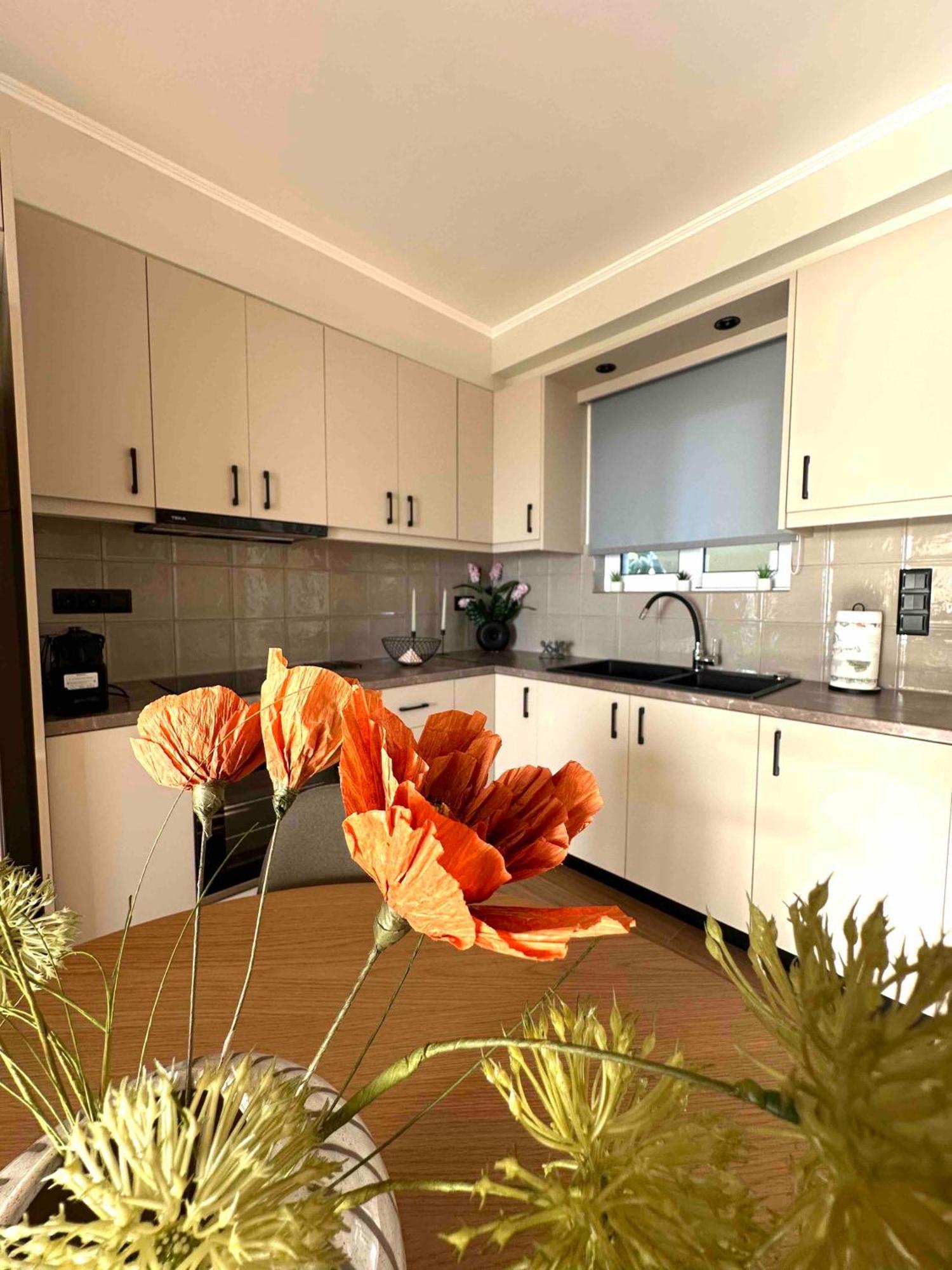 Cosy Apartment With Great Views Лонга Экстерьер фото